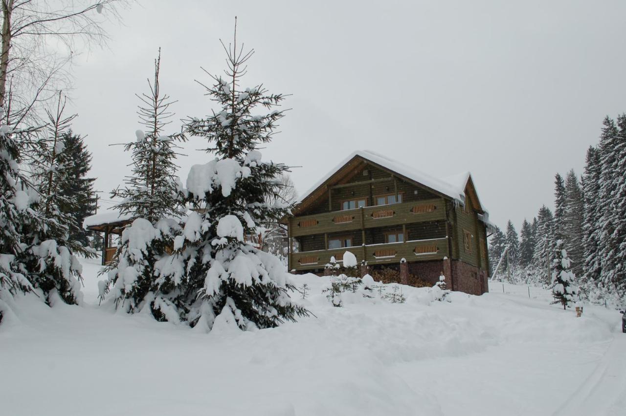 Gutsulwood Villa Yablunytsya Exterior photo